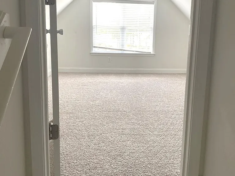 129 S Palm Dr — Photo 15
