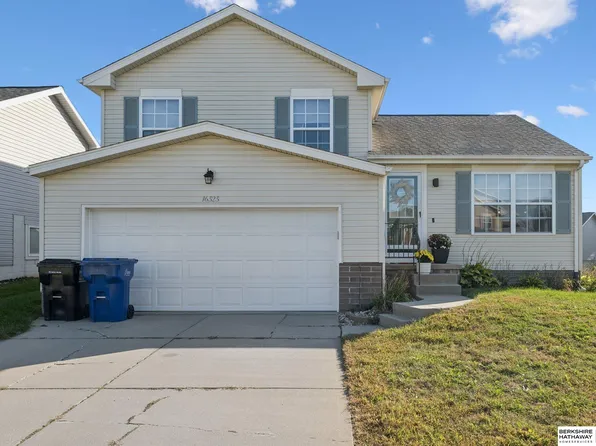 16525 Grant St, Omaha, NE 68116