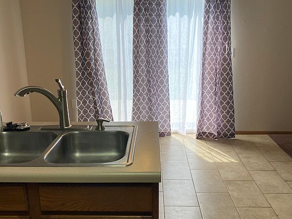 Dining Room (10.8_ x 8.6_)