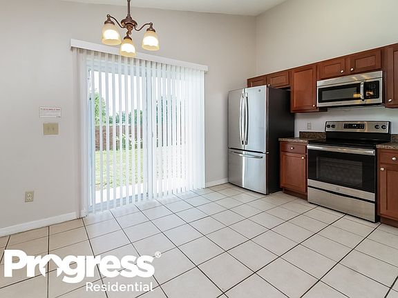 5th image of 2482 Parsons Pond Cir