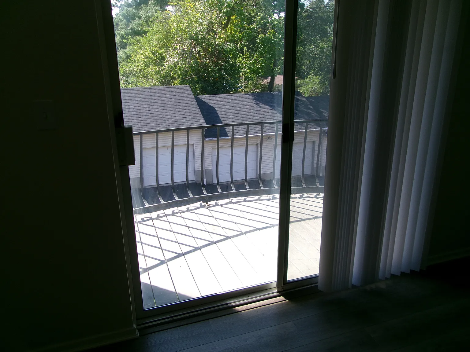 2 bed, 1.5 bath, 950 sqft, $1,325 — Photo 4