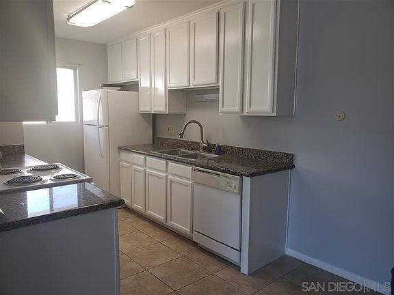 5th image of 467 Ballantyne St Unit 45