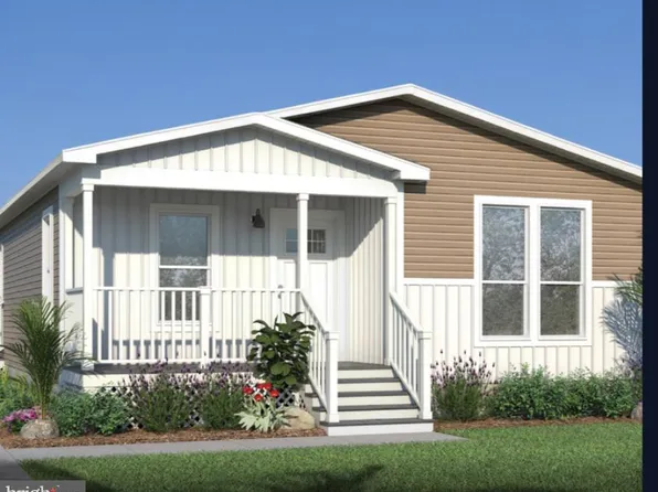 426 E Maple St, Dallastown, PA 17313