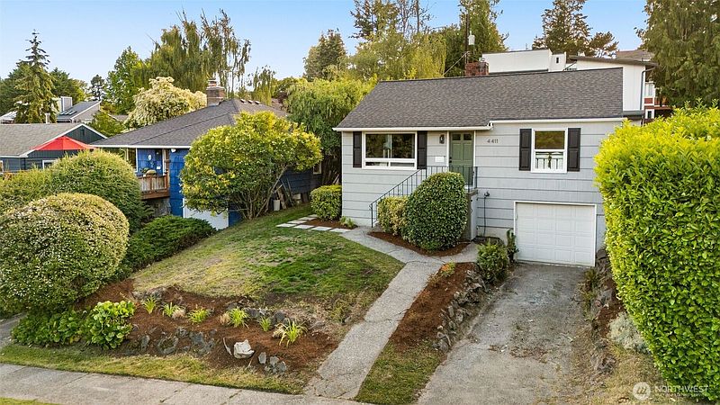 2nd image of 4411 50th Avenue SW