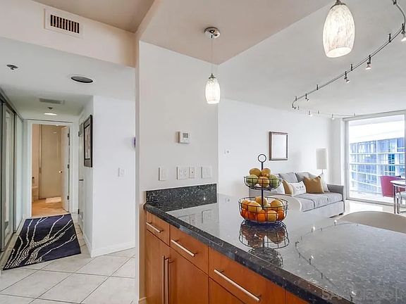 5th image of 1810 Avenida Del Mundo Unit 1501