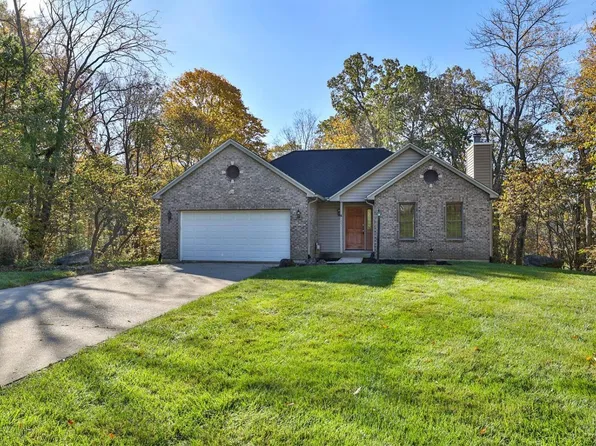 1251 Lucerne Ln, Lawrenceburg, IN 47025