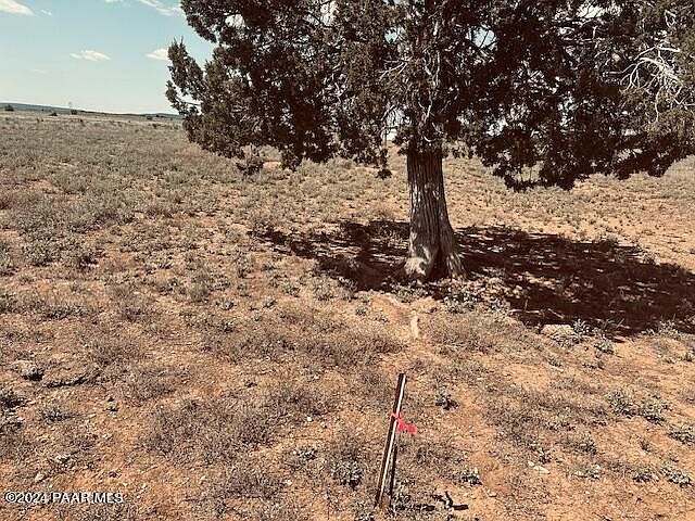 1st image of 28581 W Hondo Rd