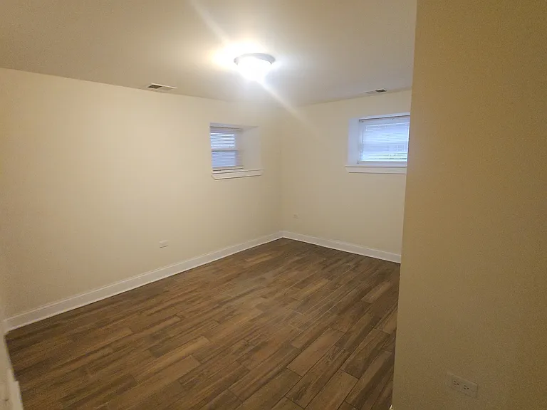 6317 N Washtenaw Ave #G1 — Photo 17