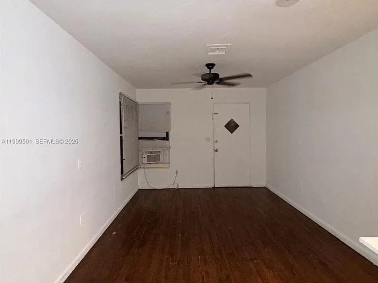 1955 Taylor St #1-2 — Photo 3