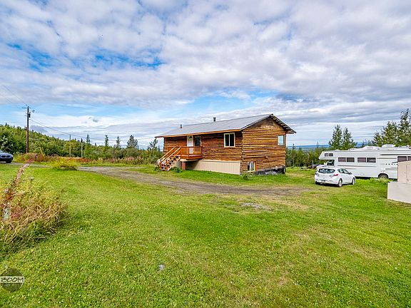 3rd image of 8153 Stewart Mountain Dr #A