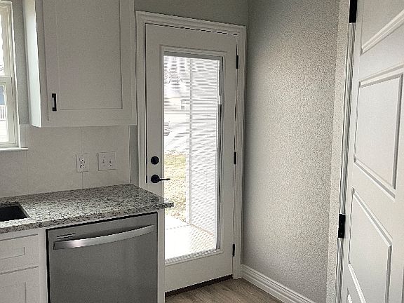 5th image of 296 Antler Ridge Trl Suite 200