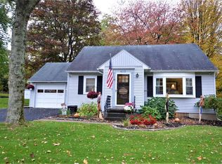 413 Yorkshire Blvd, Syracuse, NY 13219