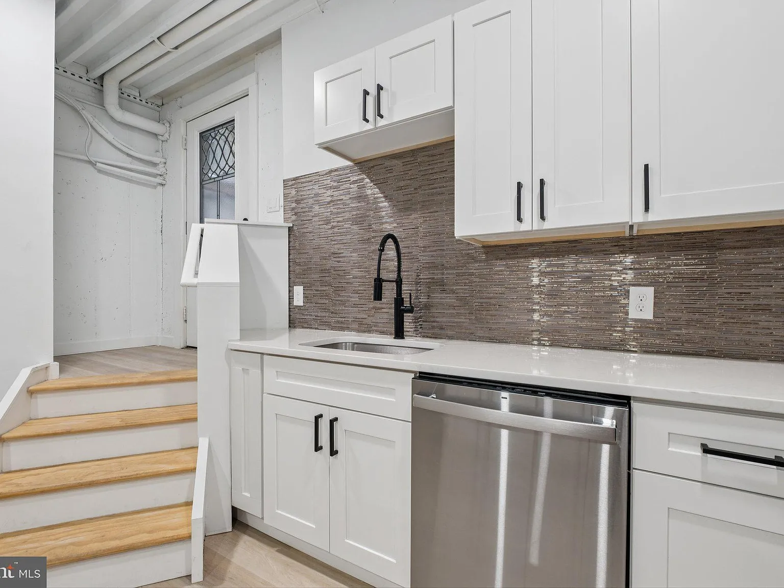 2 bed, 1624 sqft, $2,000 — Photo 4