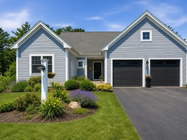 100 White Clover Trl, Plymouth, MA 02360