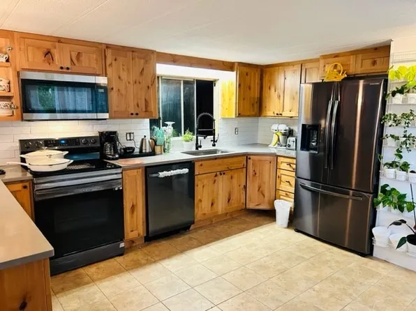 310 1st Ave S, Hot Springs, MT 59845