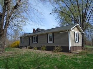 1670 Lynchburg Rd, Westfield, NC 27053
