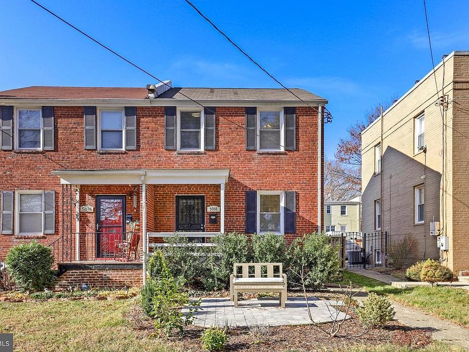 1st image of 5018 12th St NE