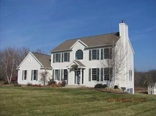 9115 River Ridge Rd, Middleville, MI 49333