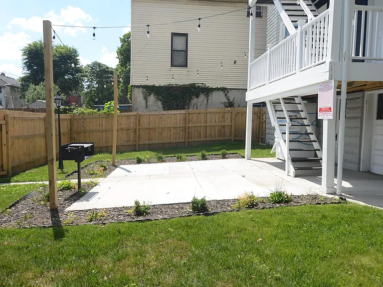 3450 Ruther Ave — Photo 12