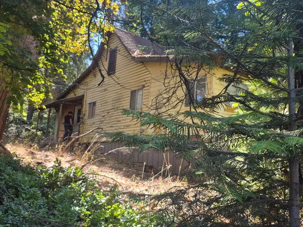 6367 Pollock Ave, Pollock Pines, CA 95726