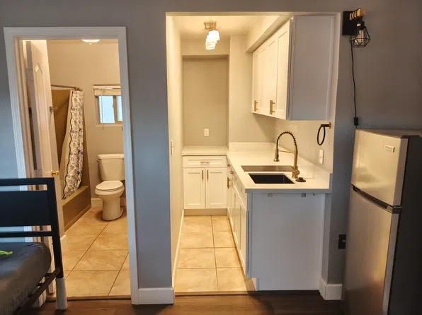 4859 Vista Flora Way #2, Las Vegas, NV 89121