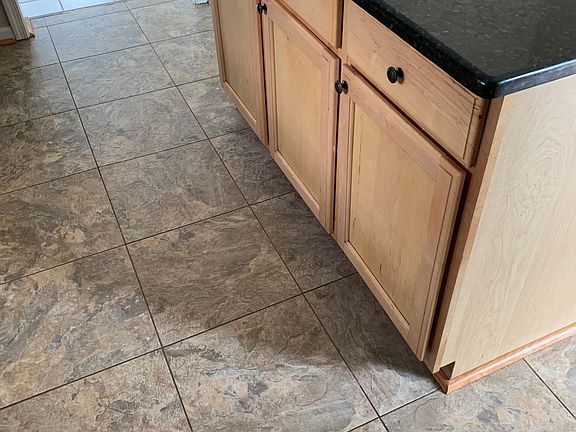 Kitchen island