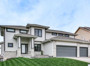 12109 Pintail Dr, Papillion, NE 68046