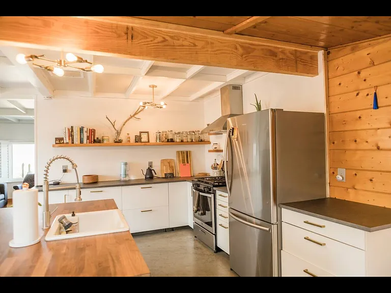 6144 Panorama Rd — Photo 24