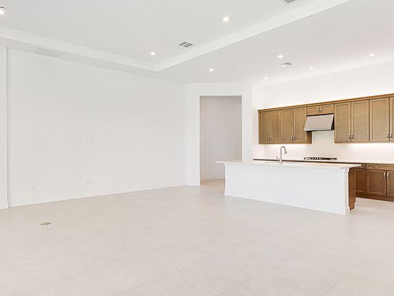 3rd image of 2793 SE Ashfield Drive