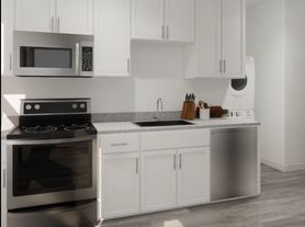 68 Smith St, Putnam, CT