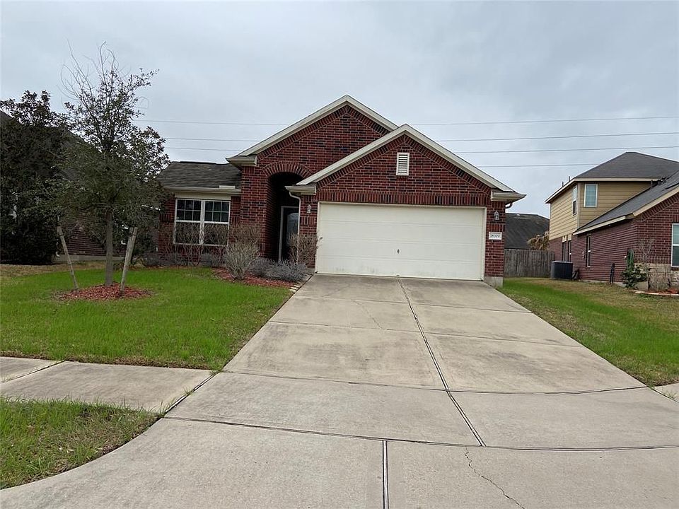 1st image of 18319 Cimmaron Oak Ln