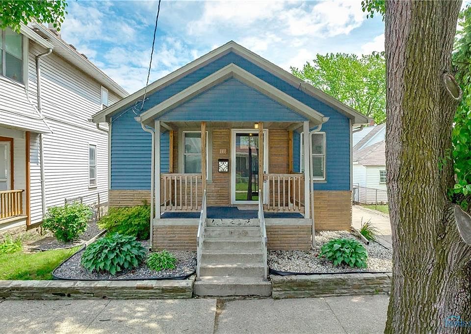 1st image of 149 Carbon St