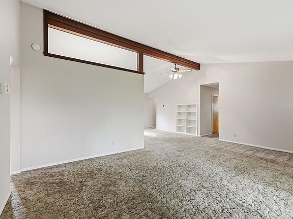 5th image of 2311 Leesmoor Ln