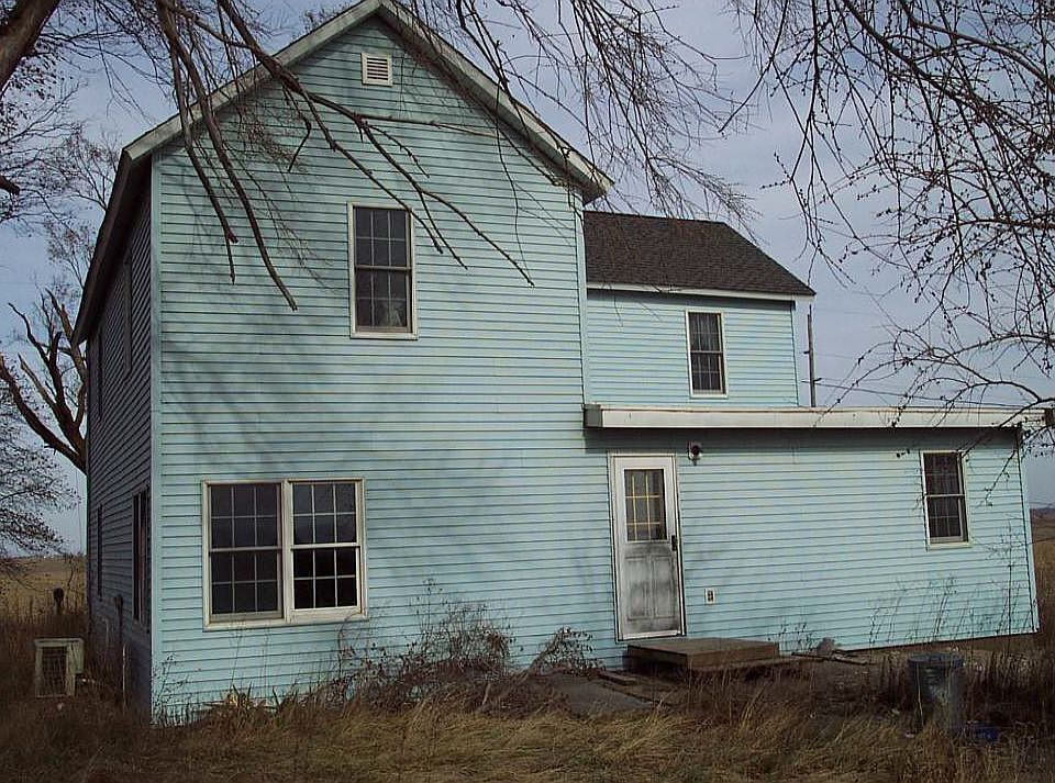 2nd image of 2626 Henry Louisa St