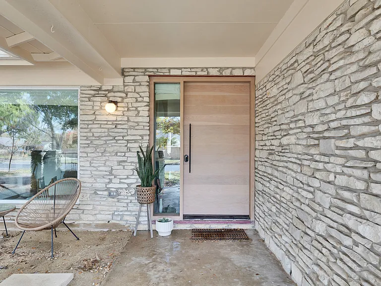 2108 Wooten Dr — Photo 10