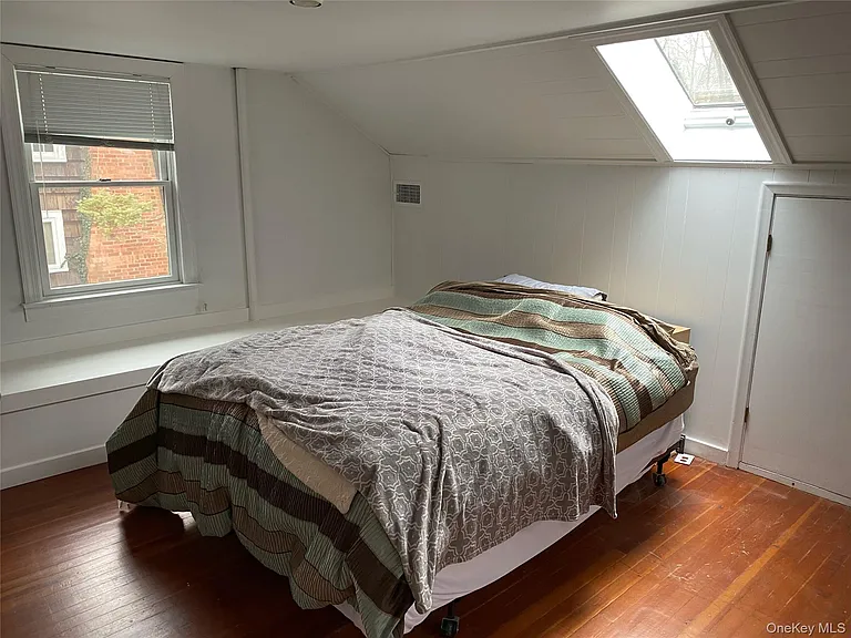 7 Chestnut St — Photo 12