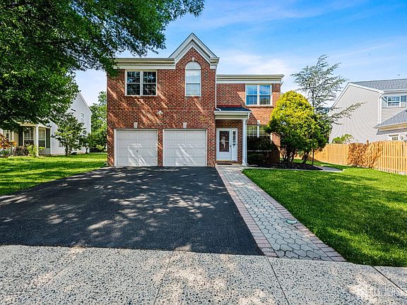 2nd image of 57 Devon Dr
