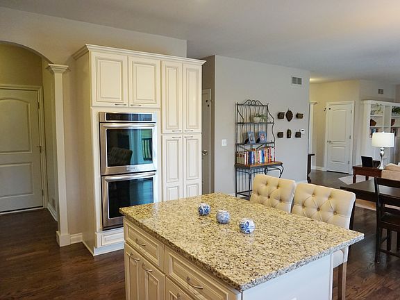 2nd image of 9008 Emerson Dr