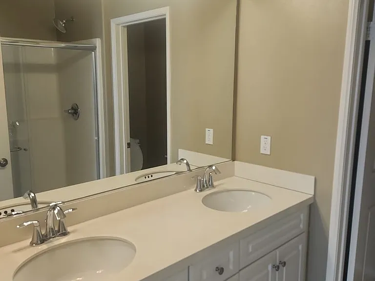 6386 Pegasus Ct — Photo 10