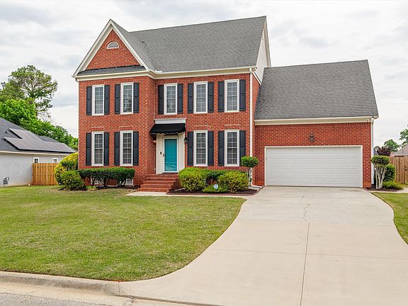 3rd image of 4568 Oxford Drive