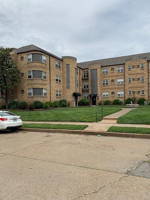 1st image of 5835 Lindenwood Ave APT 3N