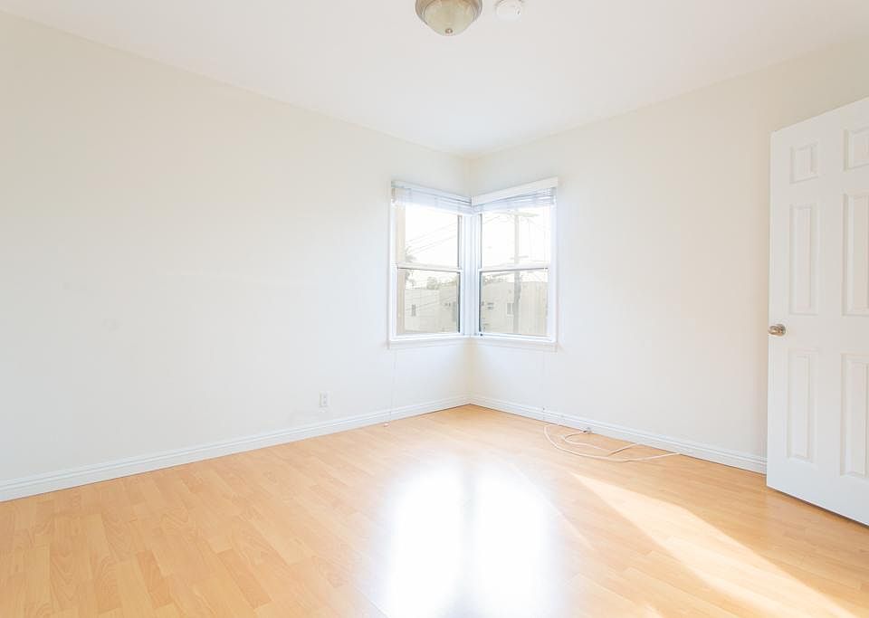 1st image of 457 N Sierra Bonita Ave