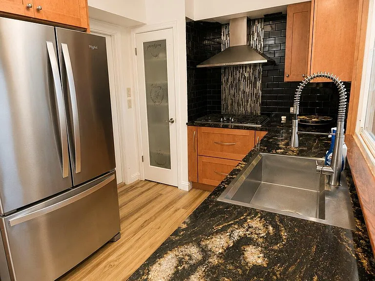 5802 Brook Valley Dr — Photo 7