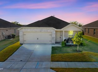 14128 Golden Bridge Dr, Pilot Point, TX 76258