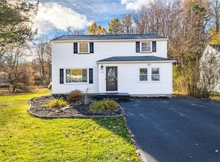 315 Eaton Rd, Rochester, NY 14617