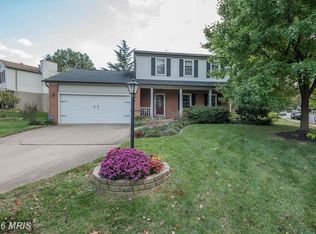 5731 Triplett Dr, Centreville, VA 20120