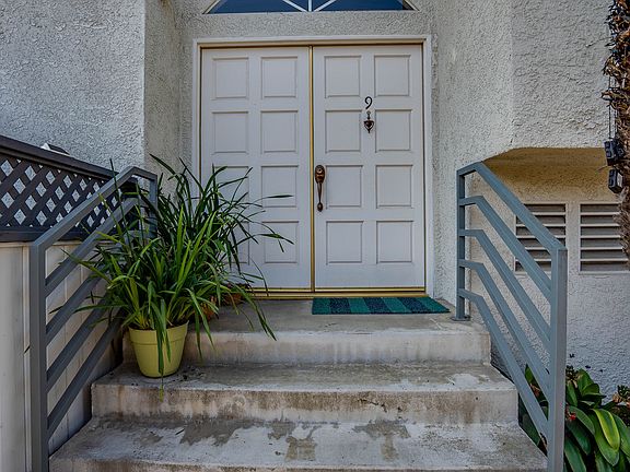 4th image of 16910 S Dalton Ave APT 9