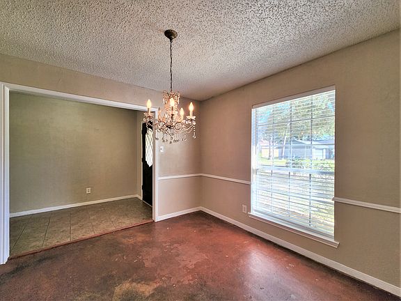 dining room_01252023