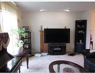 5th image of 20 Nadine Ln