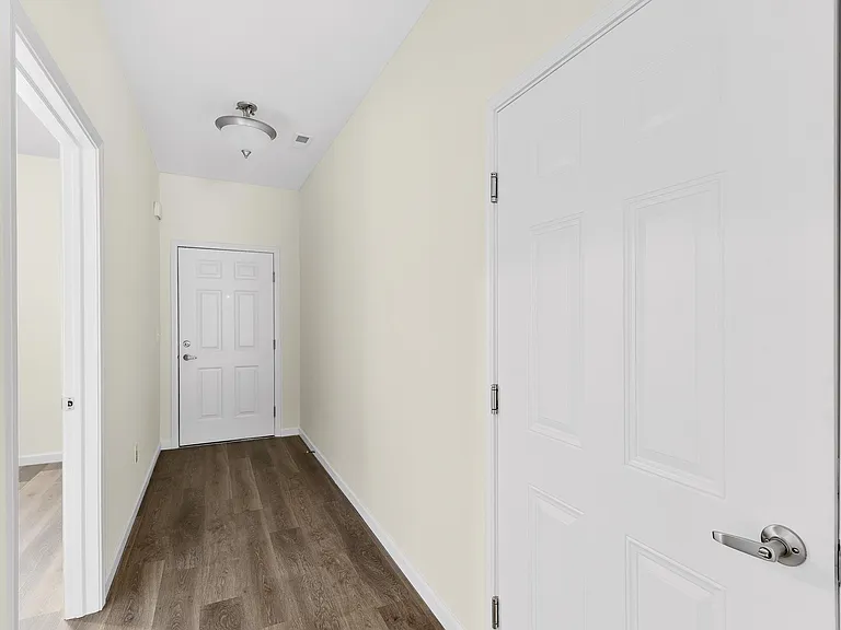 Townhomes at Woodland's Edge — Photo 11
